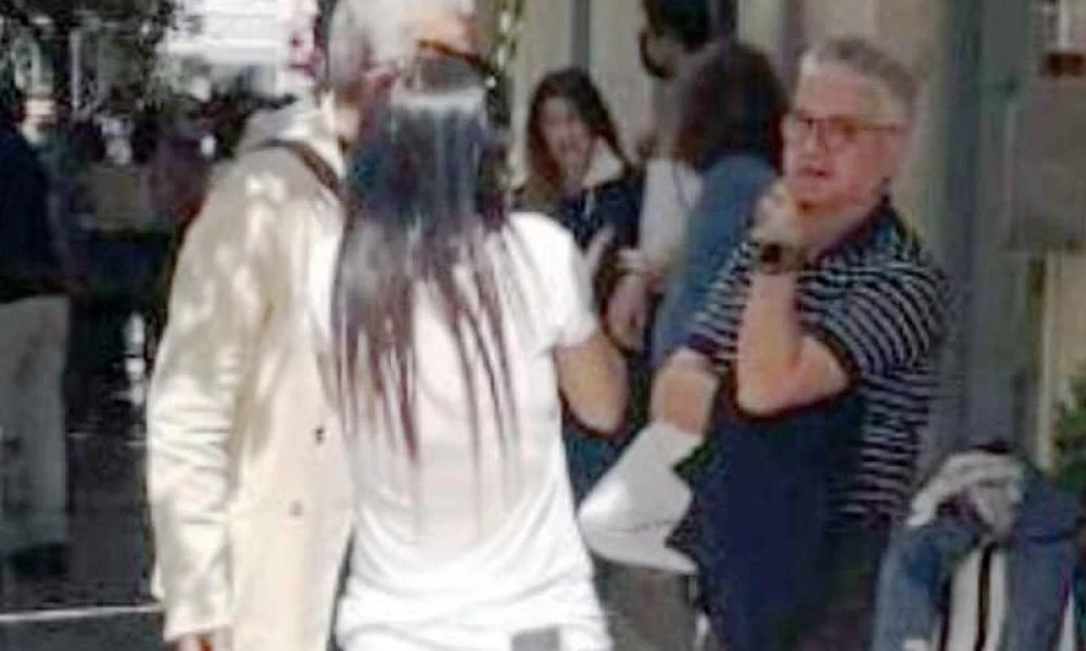 Γώγος για φωτογραφία χωρίς μάσκα: Την έβγαλα για να πιω έναν καφέ με 2 συναδέλφους